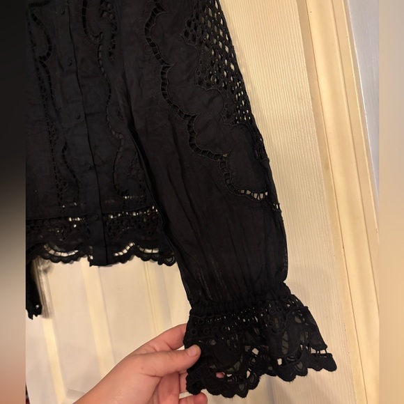Abercrombie & Fitch Black Lace Embroidered Blouse - Picture 2 of 4
